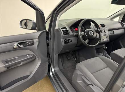 Volkswagen - Touran