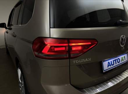 Volkswagen - Touran