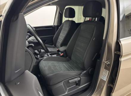 Volkswagen - Touran