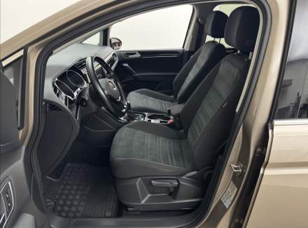 Volkswagen - Touran