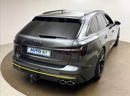 Audi - S6