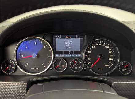 Volkswagen - Touareg