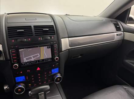 Volkswagen - Touareg