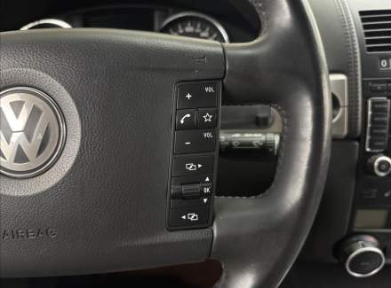 Volkswagen - Touareg