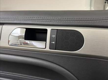 Volkswagen - Touareg