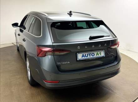 Škoda - Octavia