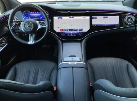 Mercedes-Benz - EQE
