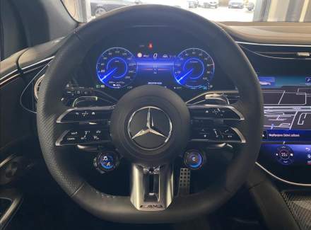 Mercedes-Benz - EQE