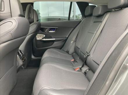 Mercedes-Benz - C-class