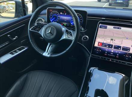 Mercedes-Benz - EQE