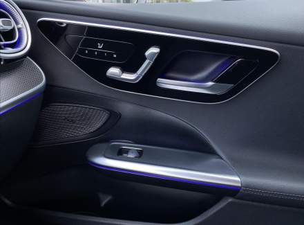 Mercedes-Benz - C-class