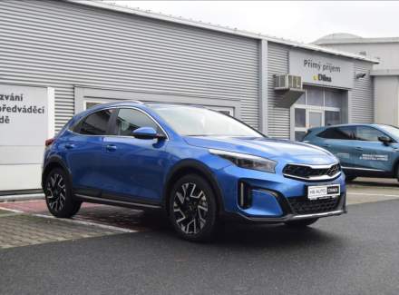 Kia - XCeed