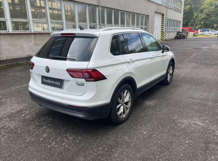 Volkswagen - Tiguan