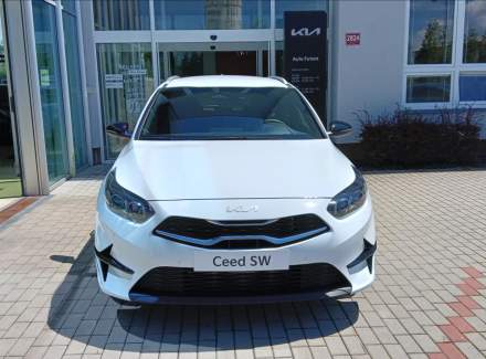 Kia - Cee'd