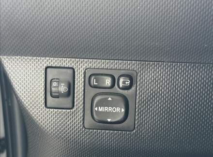 Toyota - Urban Cruiser