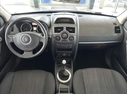Renault - Megane