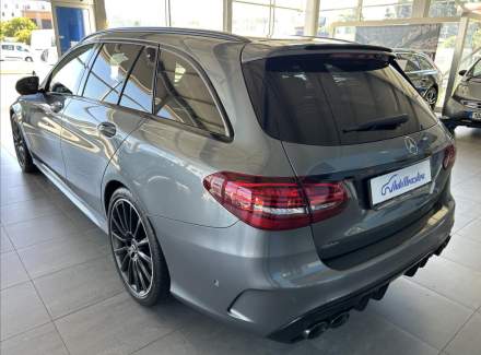 Mercedes-Benz - C-class