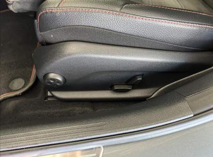 Mercedes-Benz - C-class