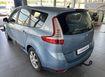 Renault - Scenic