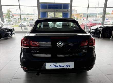 Volkswagen - Golf