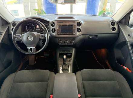 Volkswagen - Tiguan