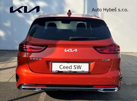 Kia - Cee'd