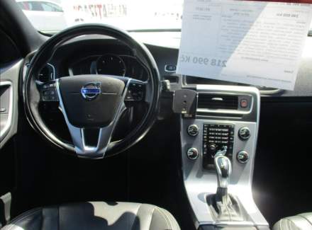 Volvo - V60