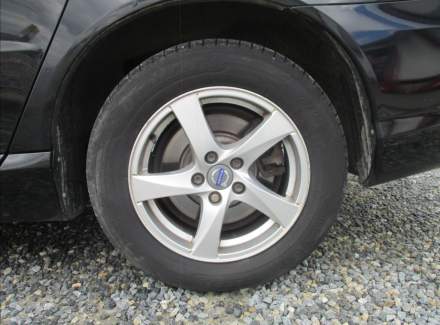 Volvo - V70