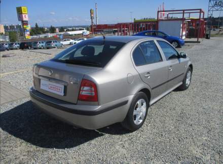 Škoda - Octavia