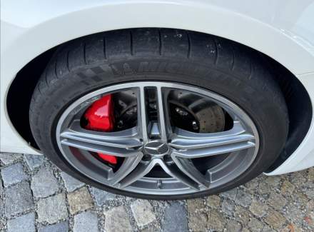 Mercedes-Benz - AMG GT