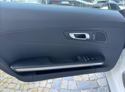 Mercedes-Benz - AMG GT