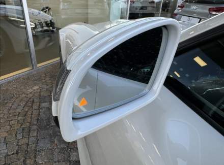 Mercedes-Benz - AMG GT