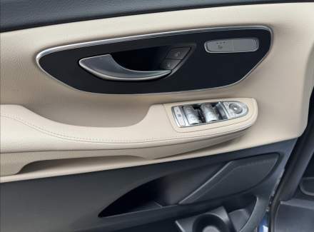 Mercedes-Benz - V-class