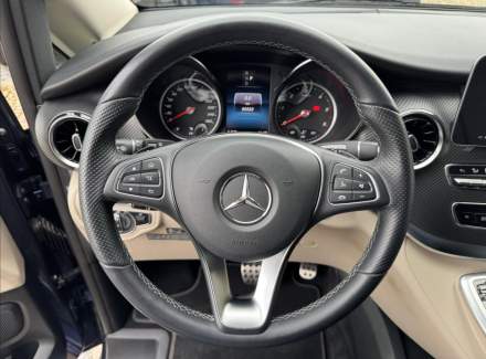 Mercedes-Benz - V-class