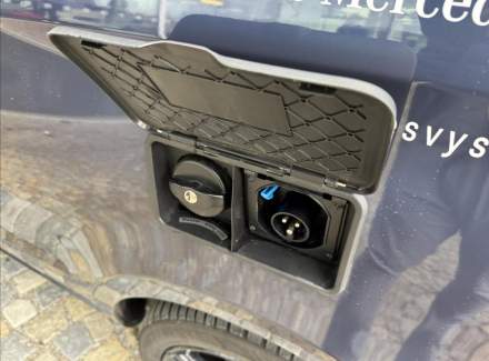 Mercedes-Benz - V-class