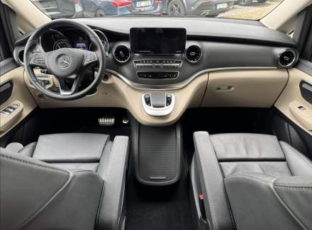 Mercedes-Benz - V-class