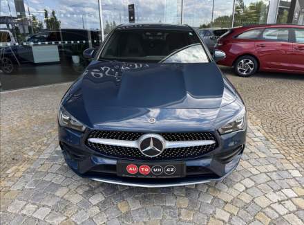 Mercedes-Benz - CLA