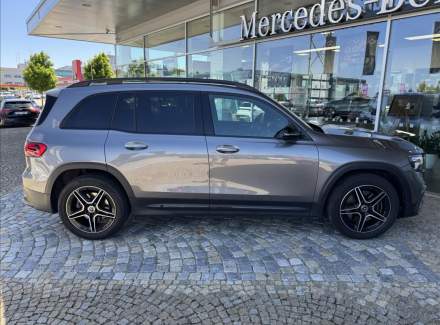 Mercedes-Benz - GLB