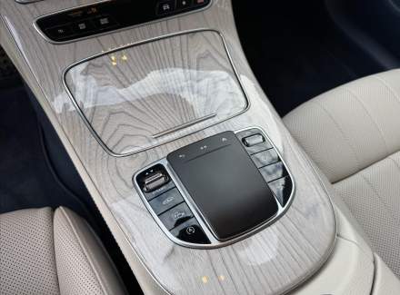 Mercedes-Benz - E-class