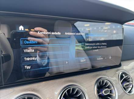 Mercedes-Benz - E-class