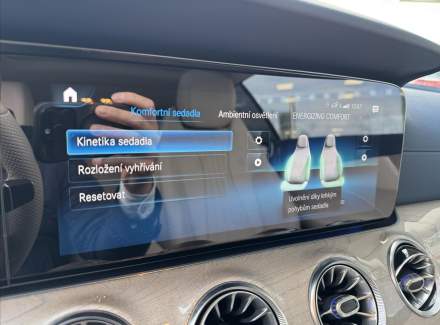 Mercedes-Benz - E-class