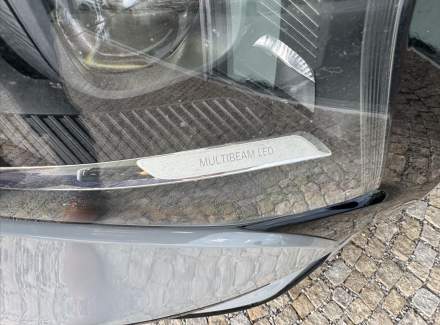 Mercedes-Benz - V-class