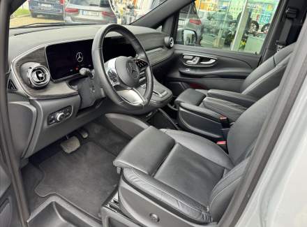 Mercedes-Benz - V-class