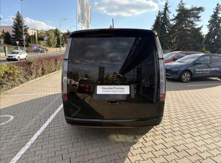 Hyundai - Staria