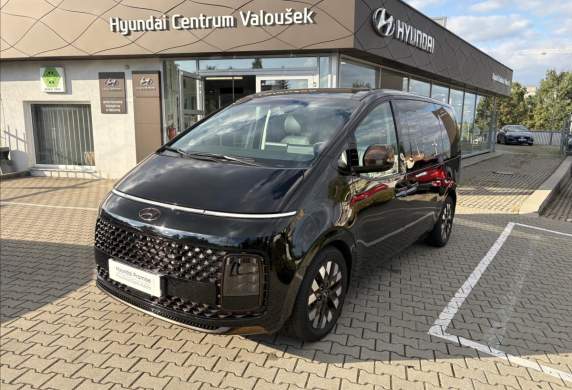 Hyundai - Staria