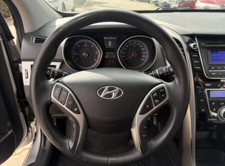 Hyundai - i30