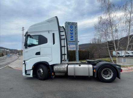 Iveco - S-WAY
