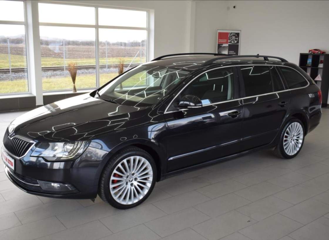 Škoda - Superb
