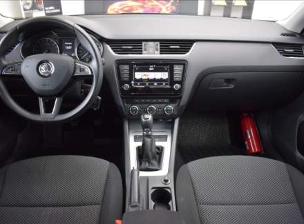 Škoda - Octavia