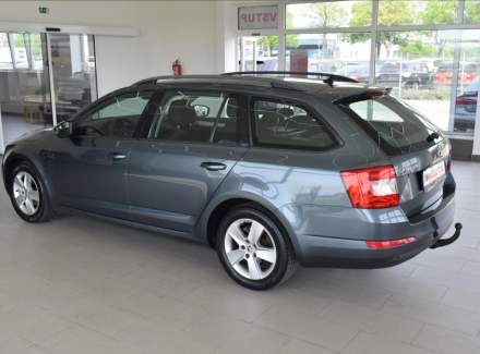 Škoda - Octavia